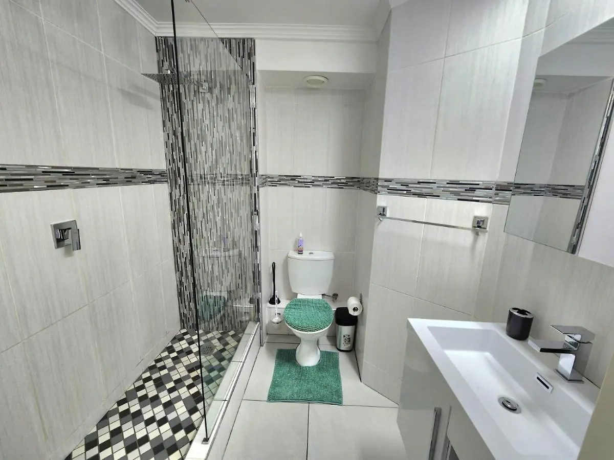 Aparthotel 519 On Breeze Strand Sudafrica