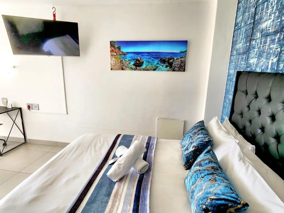 Aparthotel 519 On Breeze Strand