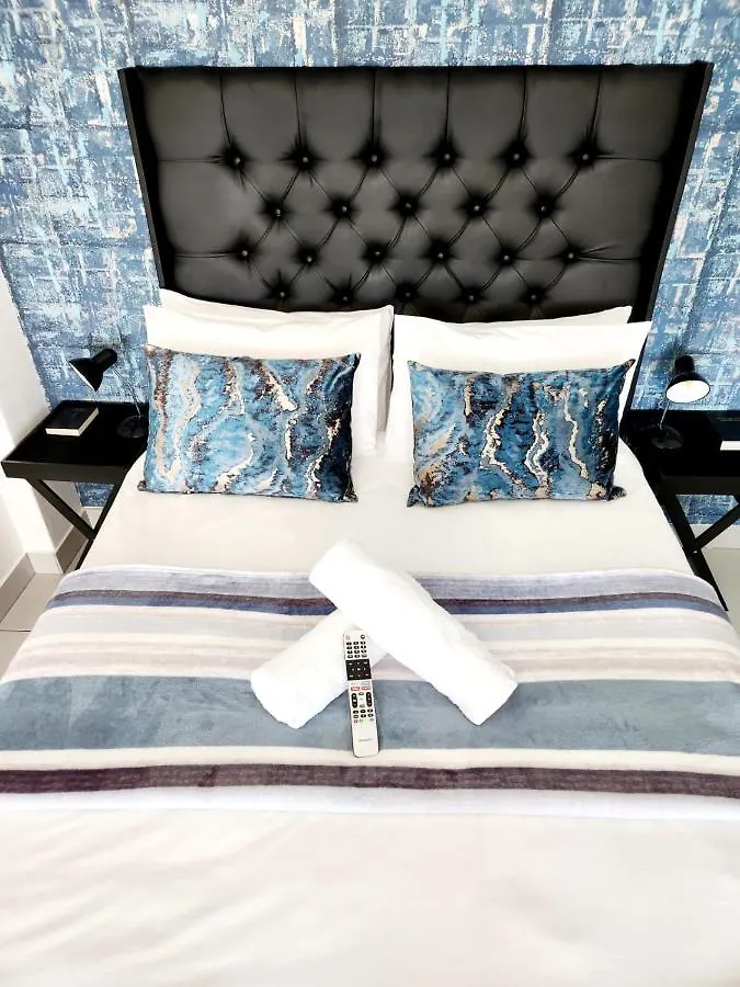 Aparthotel 519 On Breeze Strand